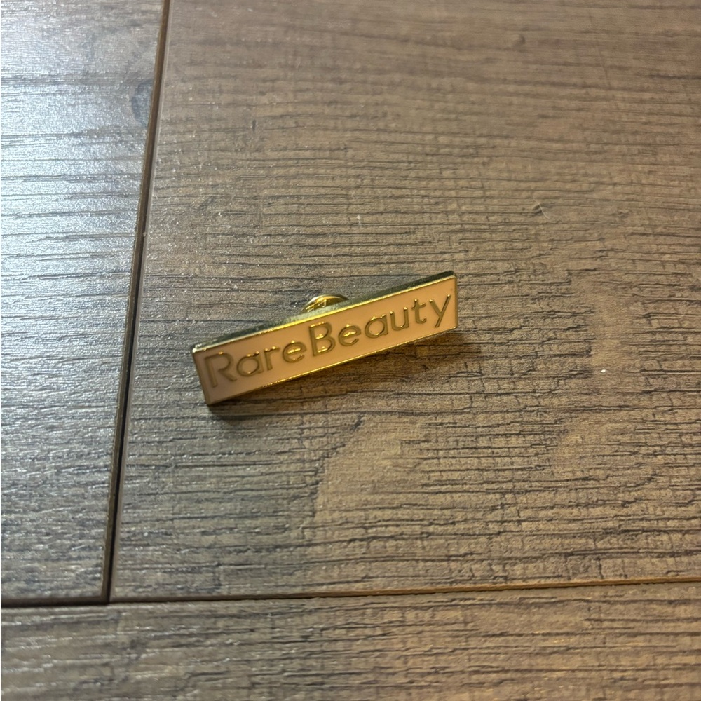 Free with purchase❗️Rare Beauty Pin
